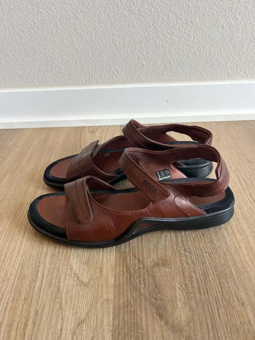 ECCO, Women's Brown Leather Adjustable Comfort Walking Sandals, 41 EU/US 9.5-10